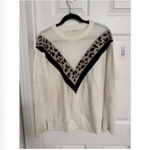 Hazel Heart Cream Leopard Chevron Cozy Sweater Size S Soft Knit